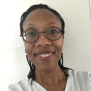 Marie-C - Prof de stratégie d'entreprise - L'Haÿ-les-Roses