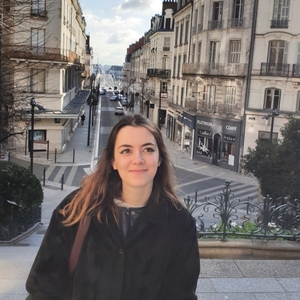 Léa - Prof d'aide aux devoirs - Bougival