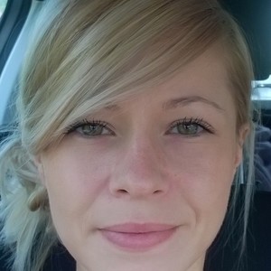 Nathalie - Prof de soutien pour élèves avec autisme - Tours