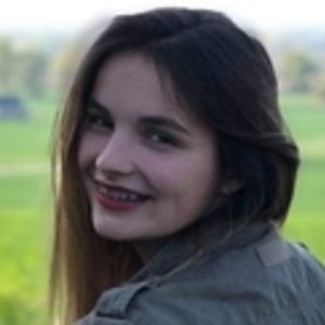 Agathe - Prof d'aide aux devoirs - La Roche-sur-Yon