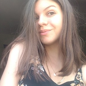 Charlotte - Prof de soutien scolaire - Mont-Saint-Aignan