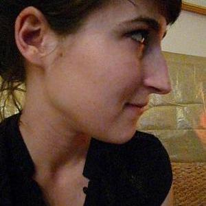 Pauline - Prof de peinture - Paris
