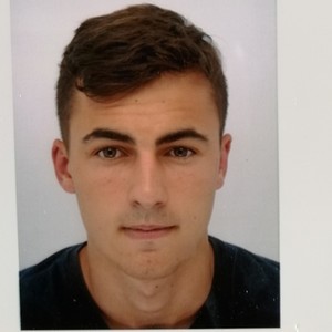 Lucas - Prof d'aide aux devoirs - Ars-sur-Formans