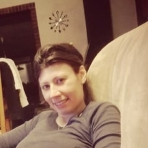 Julie - Prof de marketing - Rueil-la-Gadelière