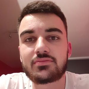 Arthur - Prof de maths - Roubaix