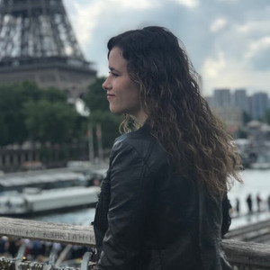 Monica - Prof d'espagnol - Neuilly-sur-Marne