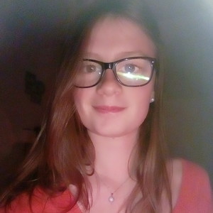 Marine - Prof de maths - Cour-Cheverny