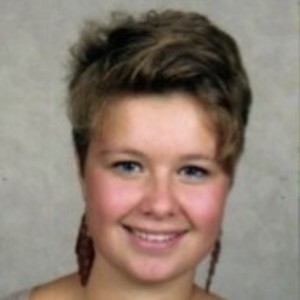 Julie - Prof de maths - Auray