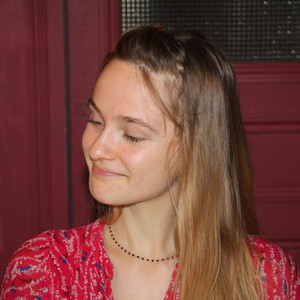 Léonie - Prof de solfège - Dijon