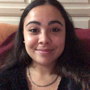 Kenza - Prof de français - La Celle-sous-Gouzon
