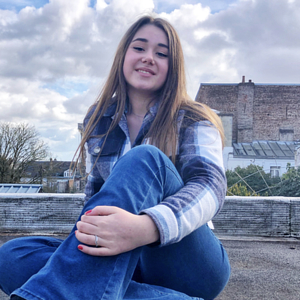 Clara - Prof de couture - Saint-Quentin