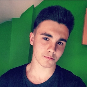Benjamin - Prof de compréhension écrite - français - Nevers