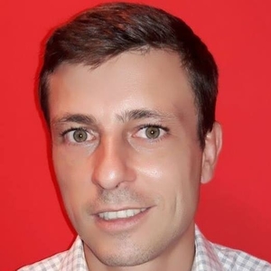 Bastien - Prof de fle - français langue étrangère - Rueil-Malmaison