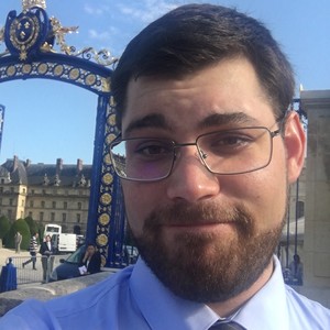 Guillaume - Prof d'aide à la rédaction de mémoires et thèses - Poissy