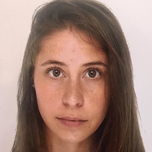 Sarah - Prof d'art oratoire - Namur