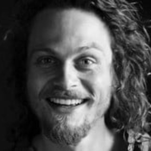 Raphael - Prof de magie - Paris