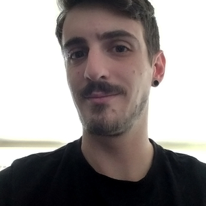 Romain - Prof de montage vidéo - Compiègne