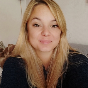Chloé - Prof d'aide aux devoirs - Orléans