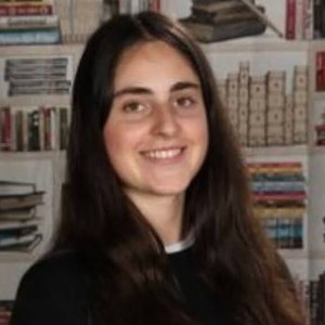 Lola - Prof d'anglais - Rennes