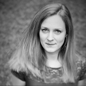 Noémie - Prof d'aide à la rédaction de mémoires et thèses - Paris