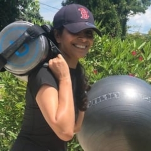 Yasmina - Prof de fitness - Nice