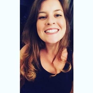 Manon - Prof de compréhension écrite - français - Paris