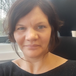 Julie - Prof de droit pénal - Cambrai