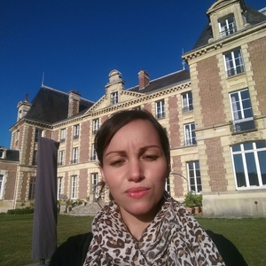 Latifa - Prof de marketing digital - Le Blanc-Mesnil
