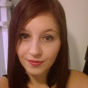 Cynthia - Prof de maths - Le Mesnil-le-Roi