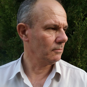 Pierre - Prof de français - Bouleurs