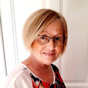 DANIELLE - Prof d'aide aux devoirs - Istres