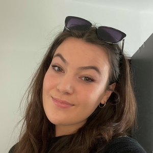 Carla - Prof d'aide aux devoirs - Sauzet