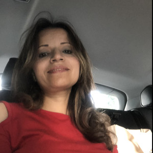 Mona - Prof de maths - Paris
