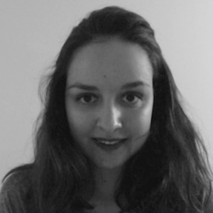 Lora - Prof de russe - Paris