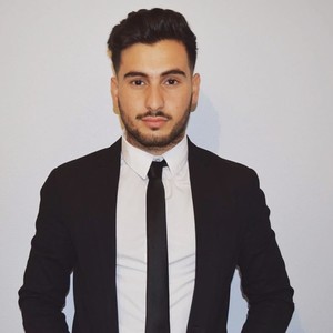 Hakan - Prof de préparation bac scientifique - La Rochelle