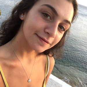Andrea - Prof de grammaire - Montréal