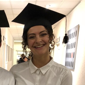 Ines - Prof de maths - Daix