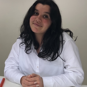 Inès - Prof d'aide aux devoirs - Paris