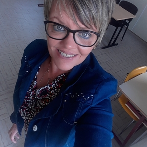 Nathalie - Prof d'aide aux devoirs - Champigny-sur-Marne