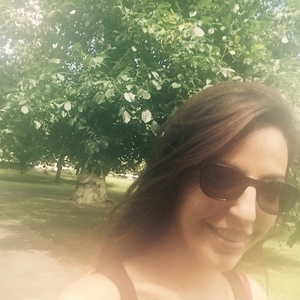 Sarah - Prof de marketing - Paris