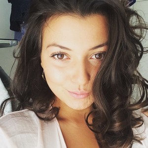 Nawell - Prof d'anglais - Saint-Brieuc