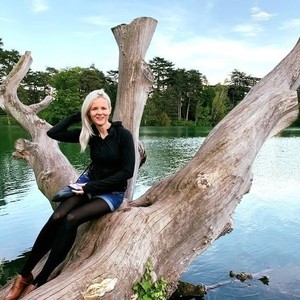 Ashley - Prof de chant - Villeurbanne