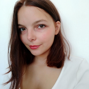 Carla - Prof de dessin - Paris