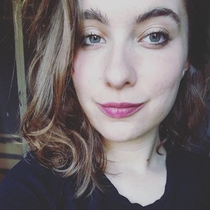 Julie - Prof d'aide aux devoirs - Bourg-la-Reine