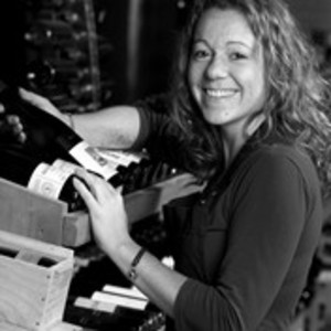 Camille - Prof d'œnologie - Évian-les-Bains