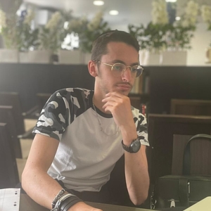 Eyal - Prof de maths - Paris