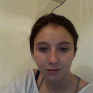 Justine - Prof de maths - Jouy-le-Moutier
