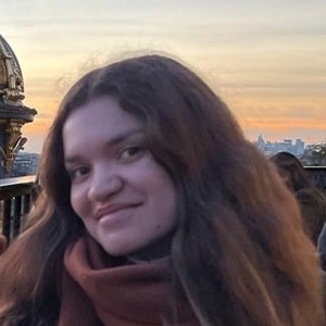 Marion - Prof d'histoire - Paris