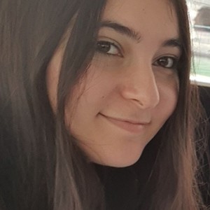Emilie - Prof de maths - Cergy