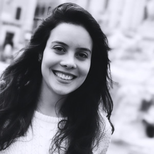 Marília - Prof d'aide aux devoirs - Paris